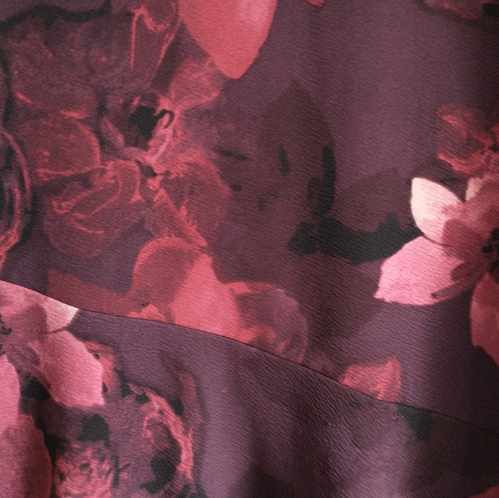 Signature Collection Floral Dress - Size Small - Picture 5 of 5